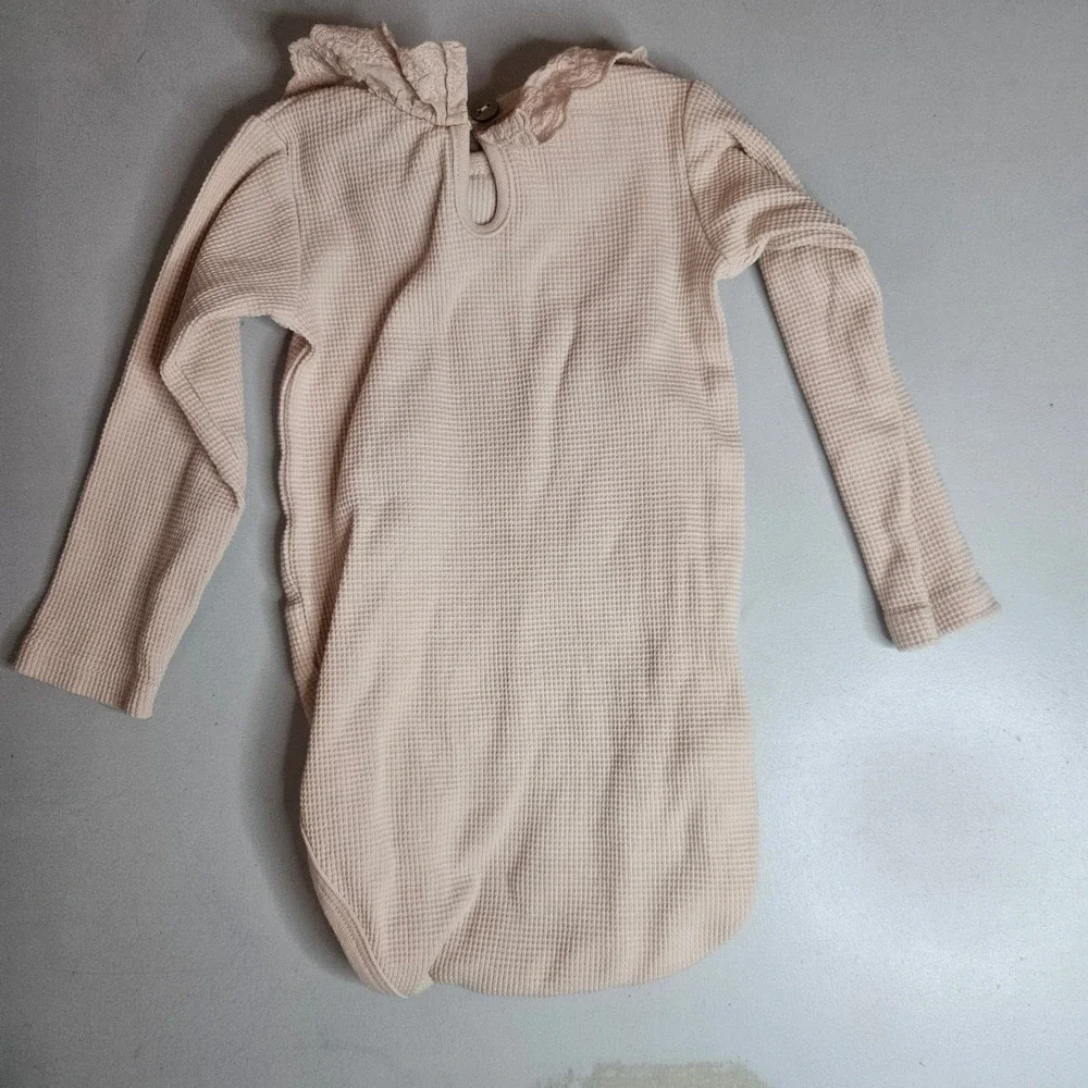 Quincy Mae Baby Organic Cotton Waffle Knit Ruffle Collar Bodysuit‎ Set 6-12M 2pk